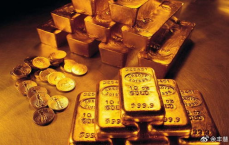 黄金价格未来走势：崩盘还是坚挺？深度解析