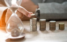 数十万亿定期存款到期：去向何方的金融巨轮