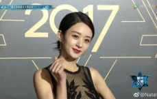 平潭寒风刺骨，赵丽颖秦俊杰现场冻哭