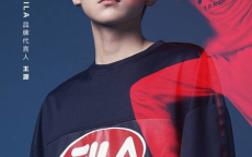 鹿晗携手Umbro茵宝，演绎时尚运动新风尚